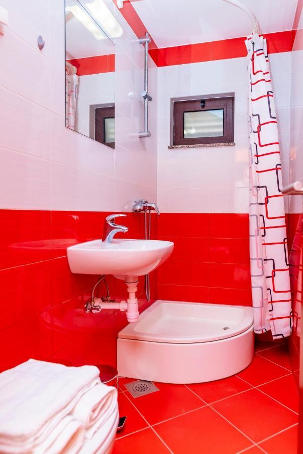 Apartments Mikulic โรกอซนิซา ภายนอก รูปภาพ