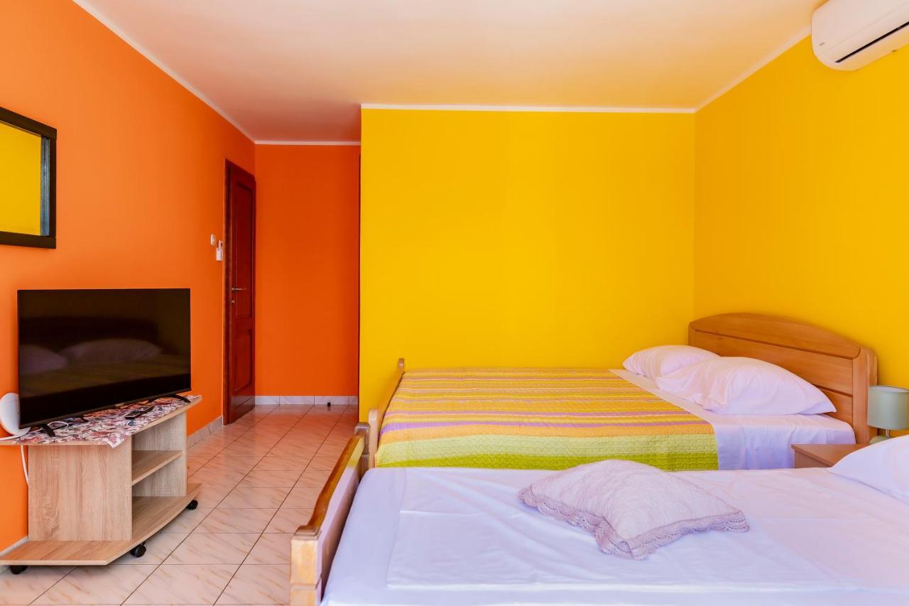 Apartments Mikulic โรกอซนิซา ภายนอก รูปภาพ